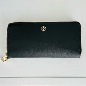 Tory Burch saffiano leather black continental zip around Wallet